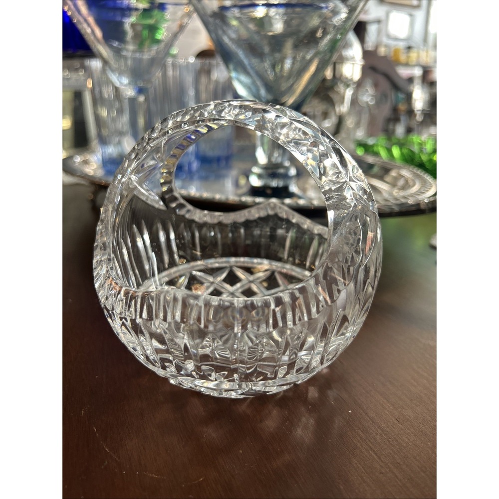 Crystal Basket Vase Cut Cross‎ Palm & Starburst Pattern  5 1/2" Round